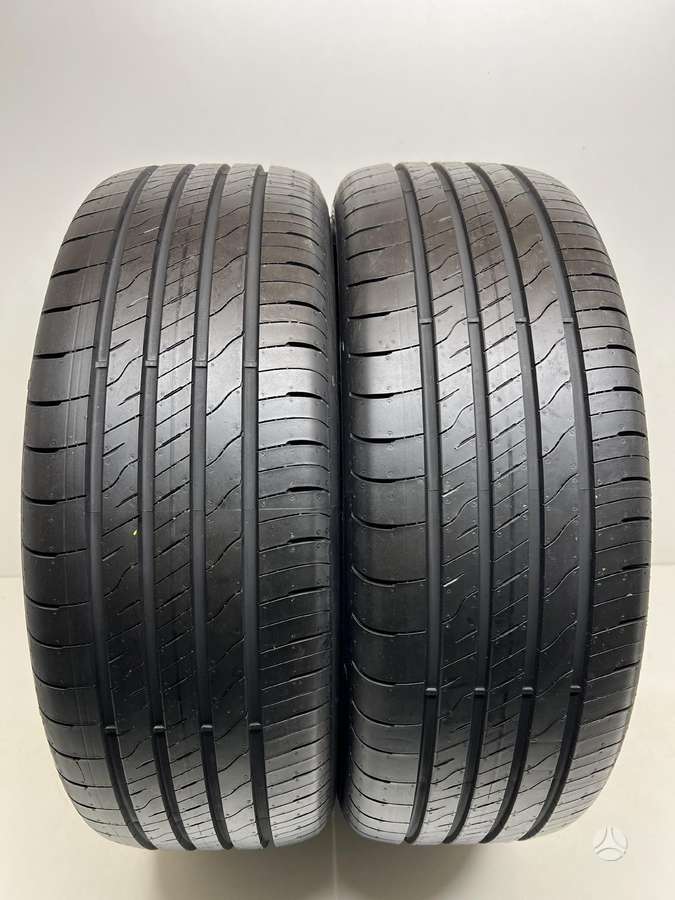 Goodyear Efficient Grip 2  2025m, summer 215/55 R18