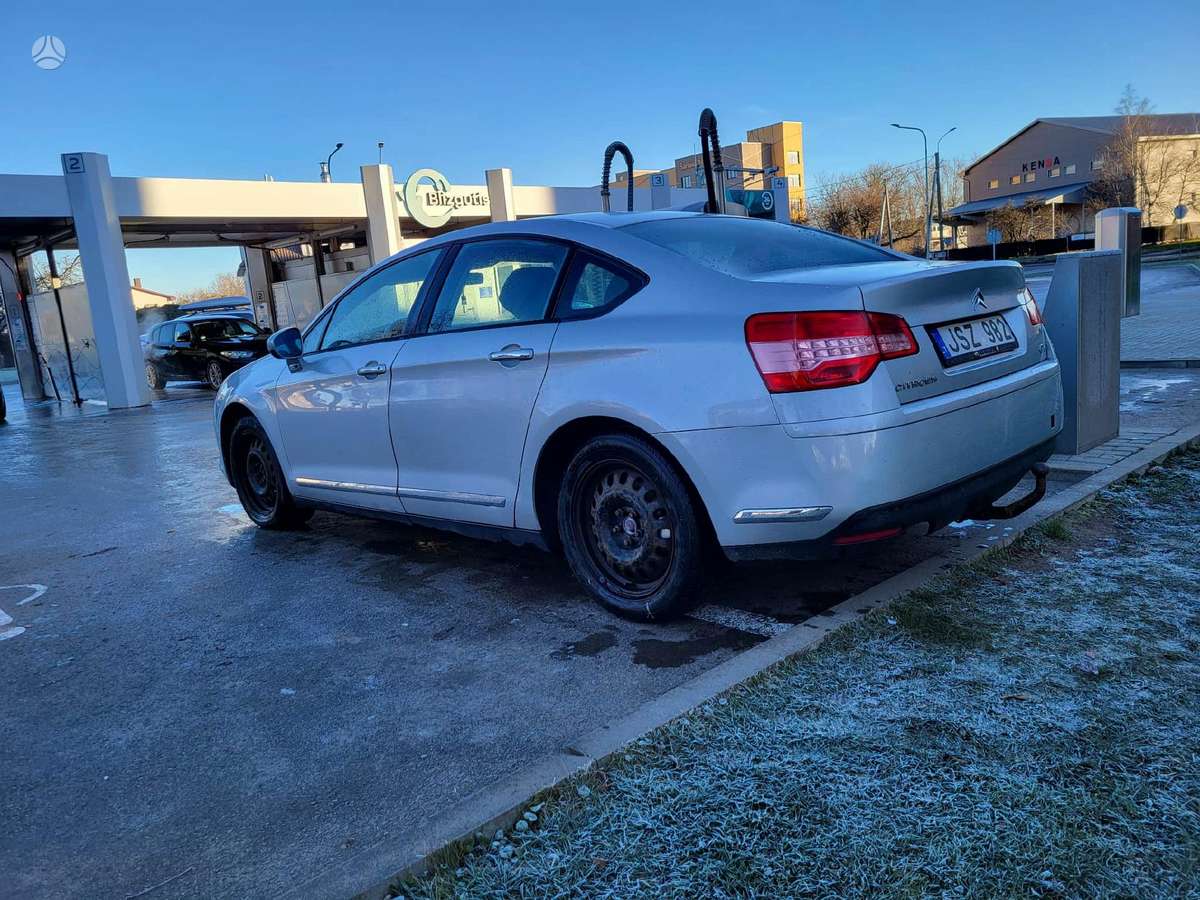 Citroen C5, 1.6 l., Седан