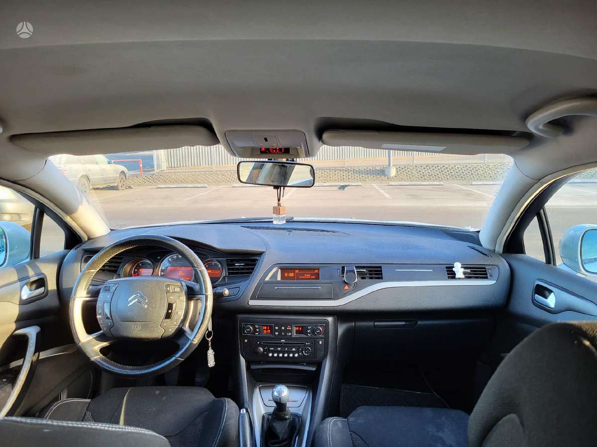 Citroen C5, 1.6 l., Седан