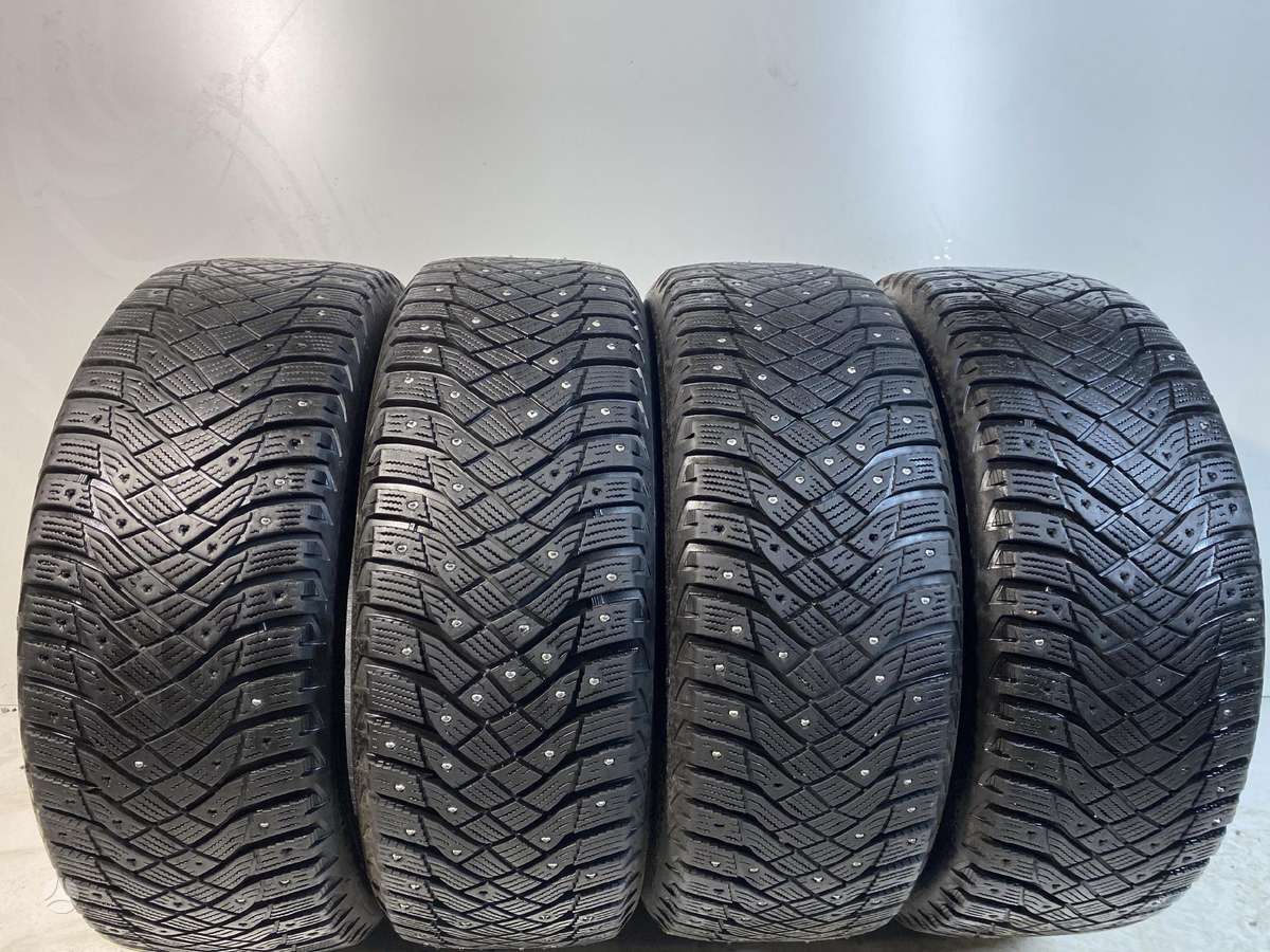 Goodyear Ultragrip Artic 2, winter 215/55 R17
