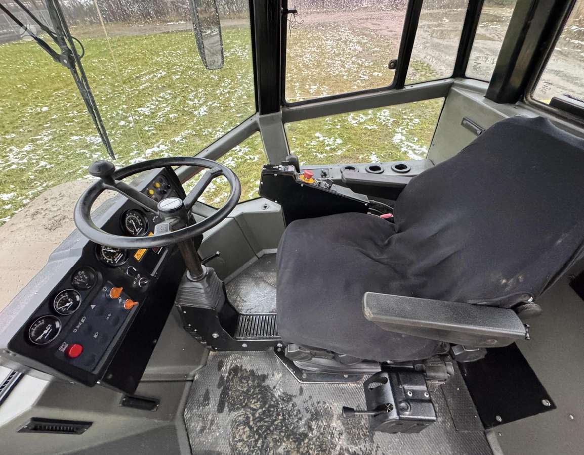 Dynapac CA 302D, vibro technika