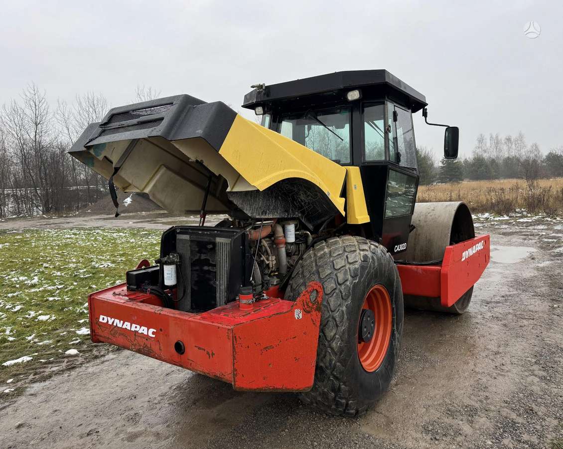 Dynapac CA 302D, veltņi / blietes