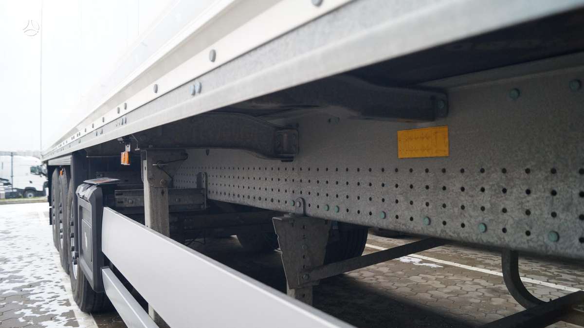 Schmitz Cargobull, box / van type