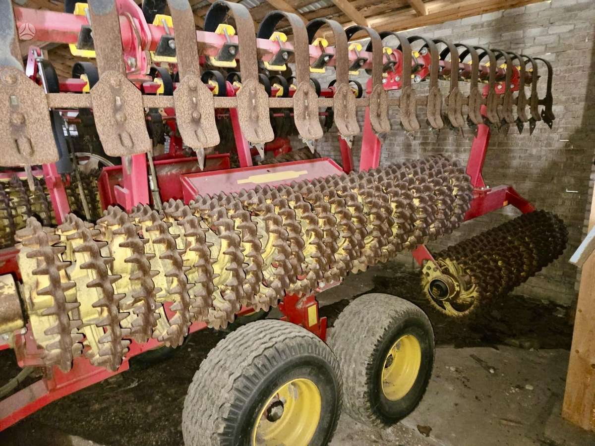 Vaderstad Rexius 1020, žemės dirbimo / ruošimo technika