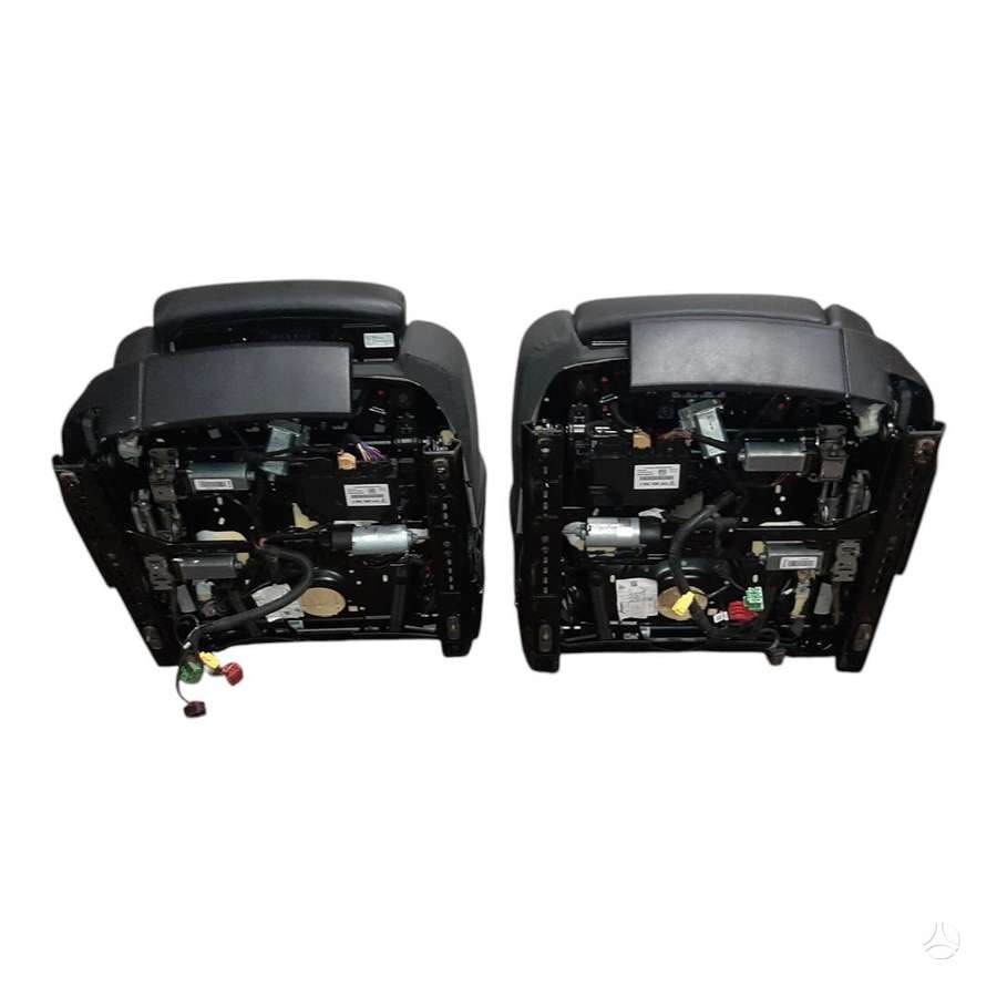 Porsche Macan по частям