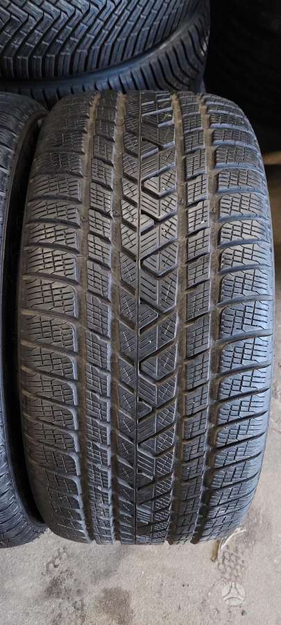 Pirelli, winter 285/40 R20