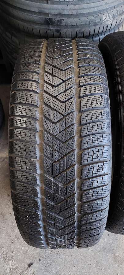 Pirelli, зимние 255/55 R20