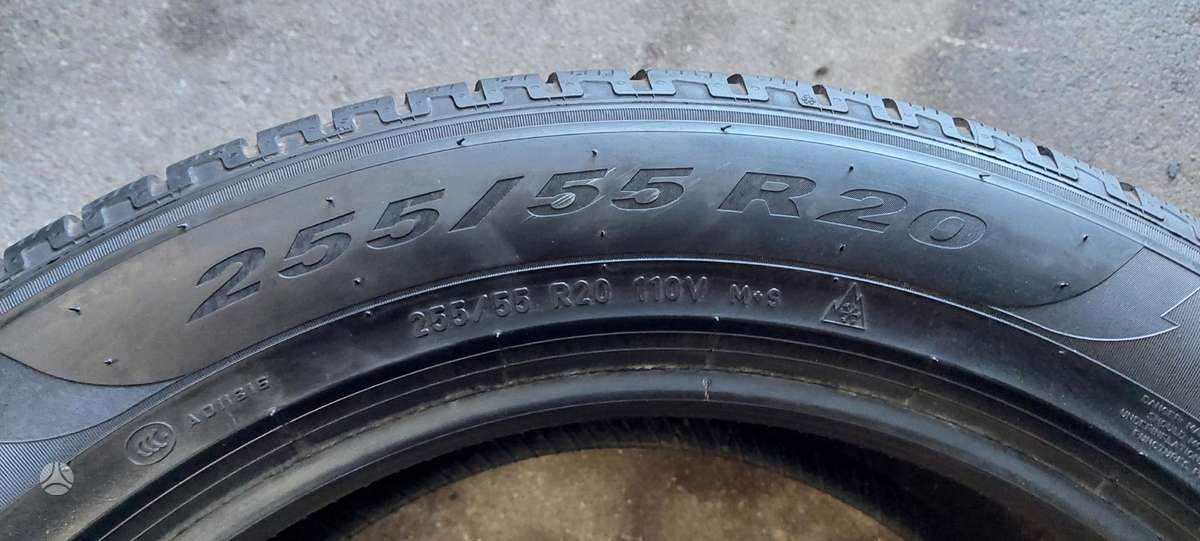 Pirelli, žieminės 255/55 R20