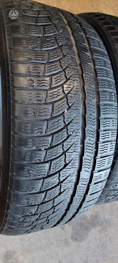 Nokian, žieminės 245/40 R20