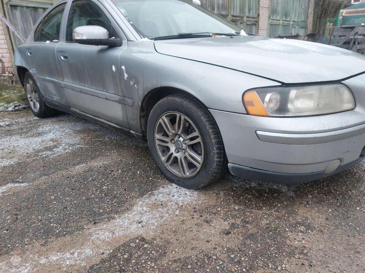 Volvo S60