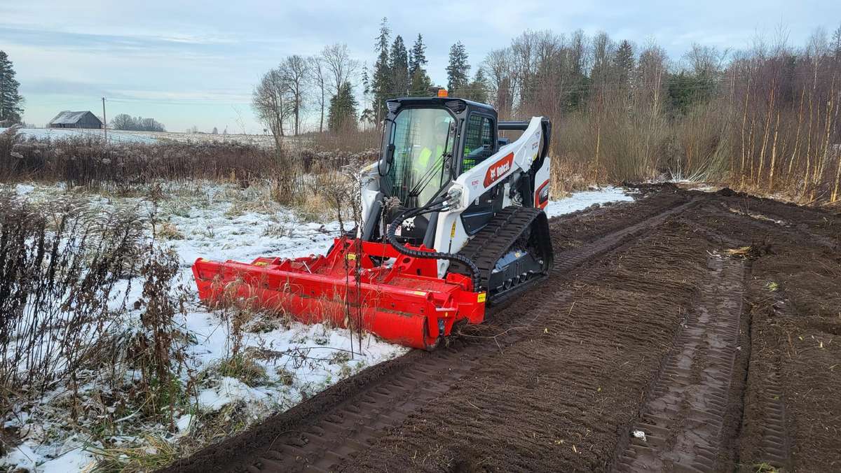 Bobcat 2.13M, mini loaders