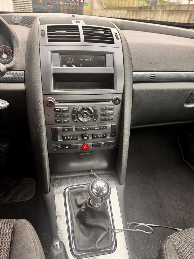 Peugeot 407 - 10