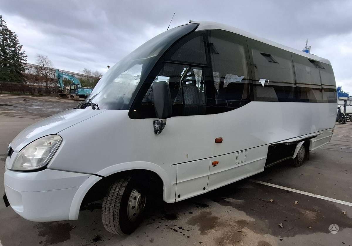 Iveco Wing, pasažieru mikroautobuss