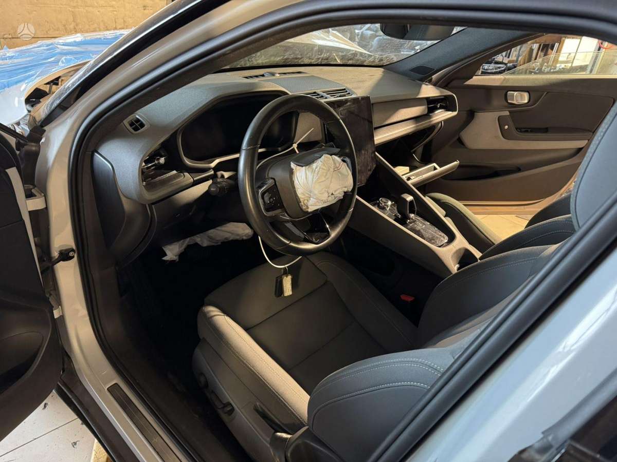 Polestar 2 for parts
