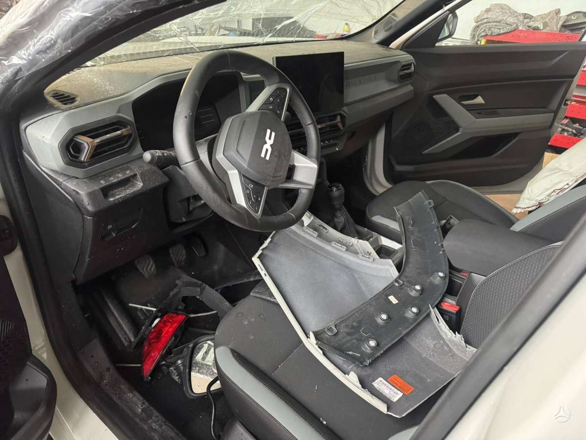 Dacia Duster for parts
