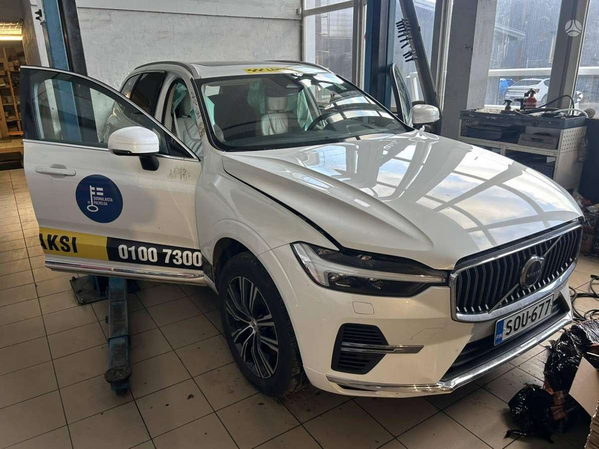 Volvo XC60 for parts