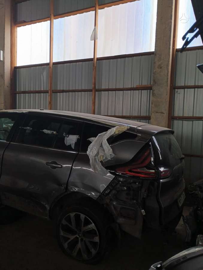 Renault Espace rezerves daļās
