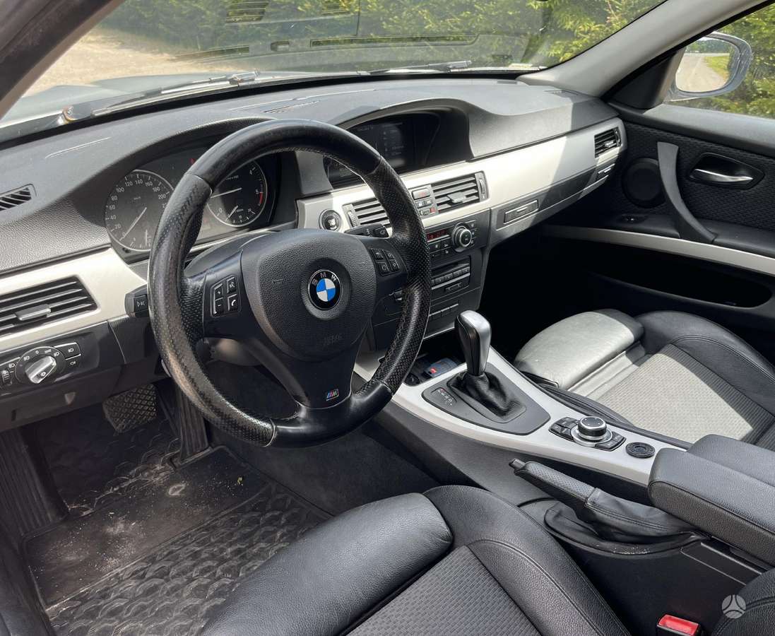 BMW 320, 2.0 l., universalas