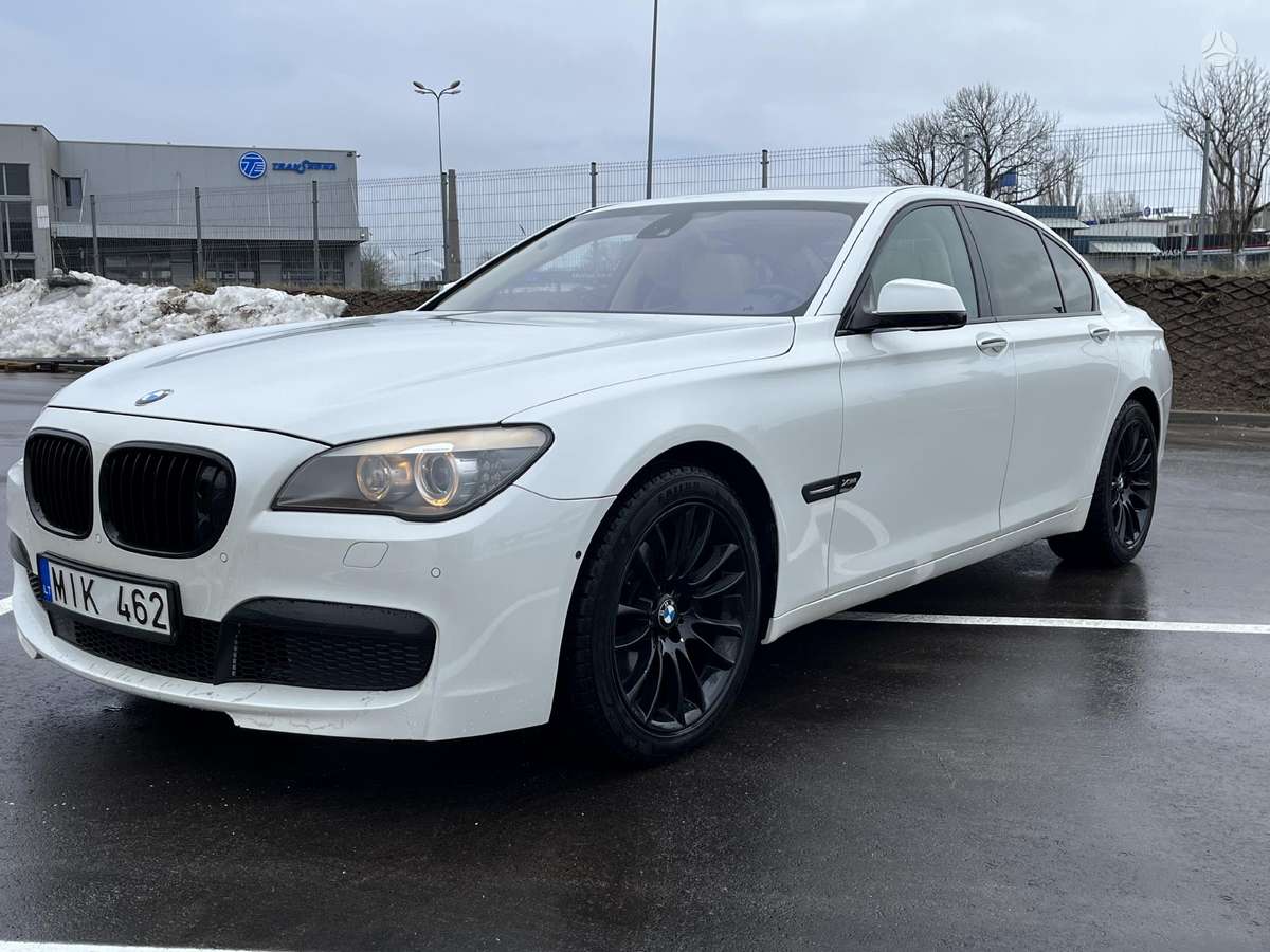 BMW 740, 3.0 l., Седан