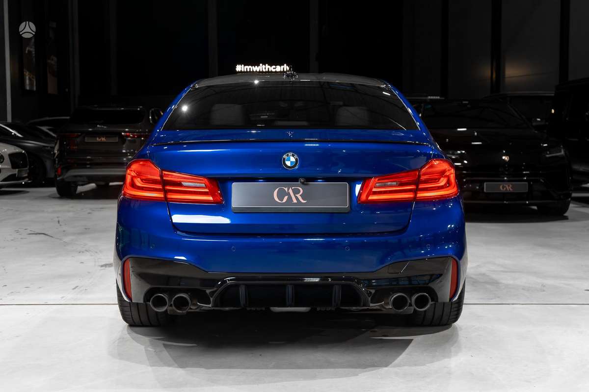 BMW M5, 4.4 l., Седан
