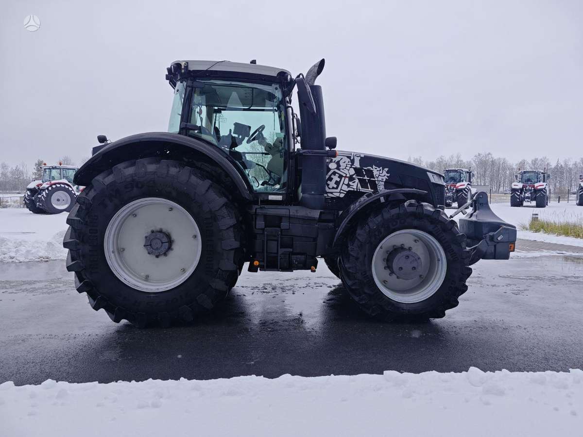 Massey Ferguson 8740, tractors