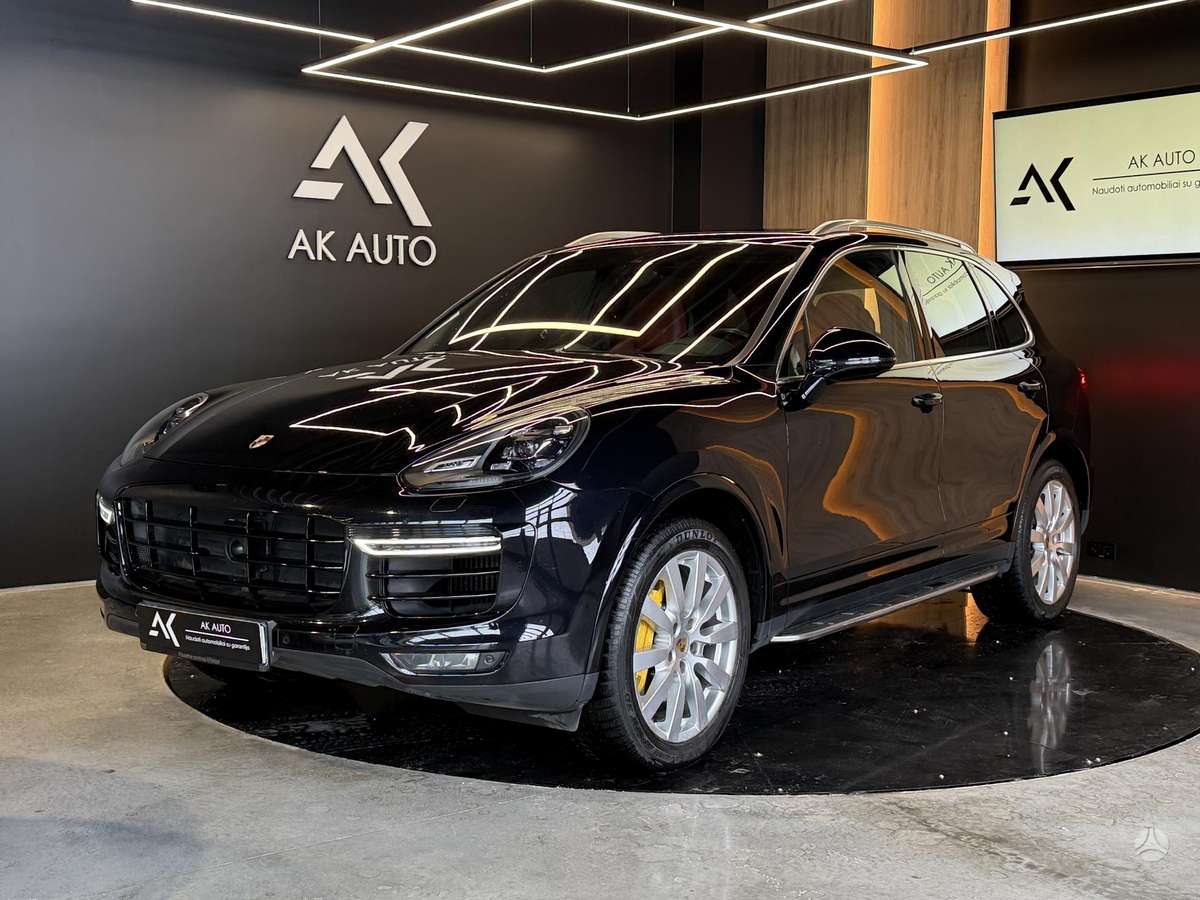 Porsche Cayenne - 6