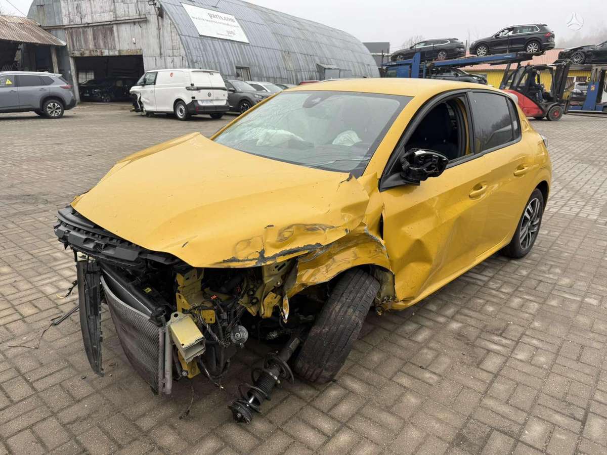 Peugeot 2008 по частям