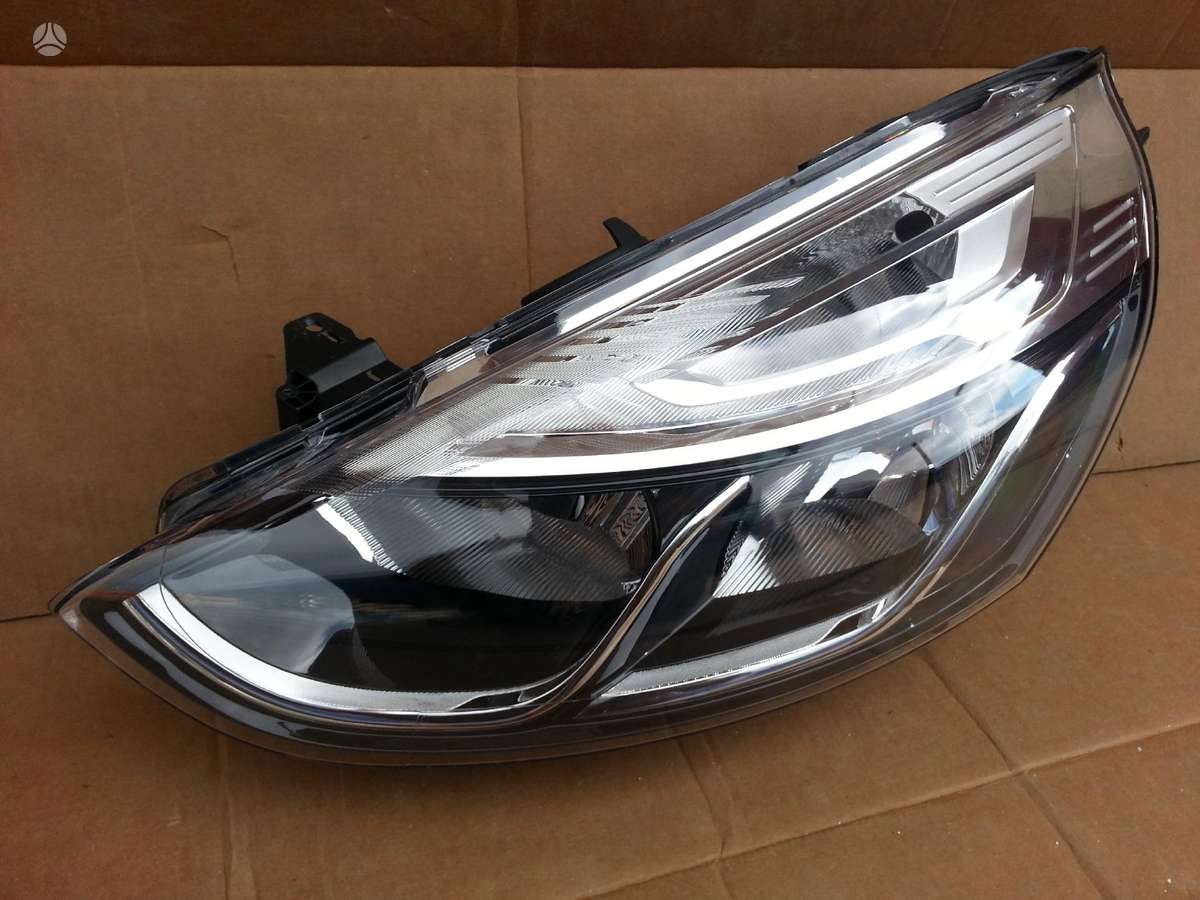 Renault Clio, 260100653R, фары