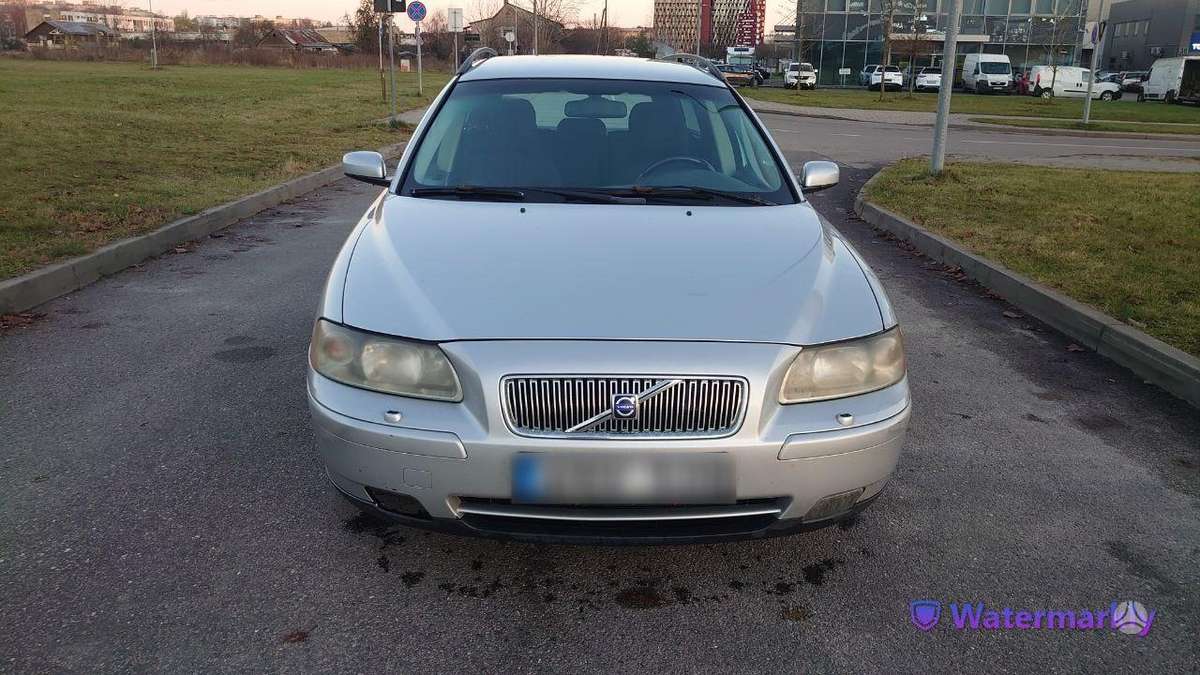 Volvo V70, 2.4 l., wagon