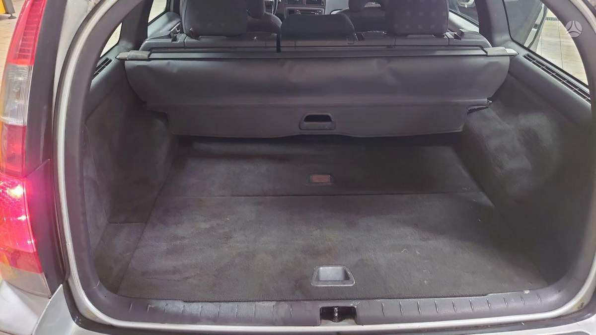 Volvo V70, 2.4 l., wagon