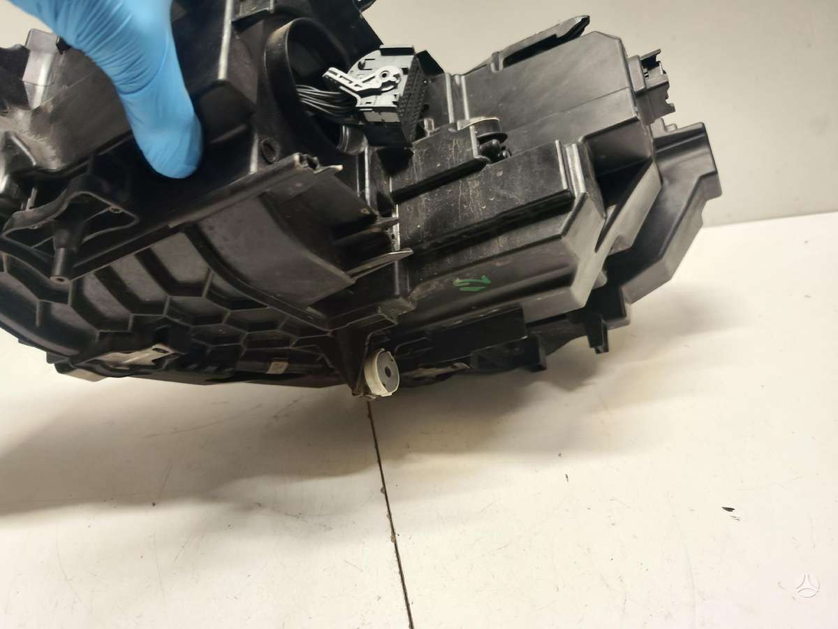 BMW 3 serija, 5a1db38
