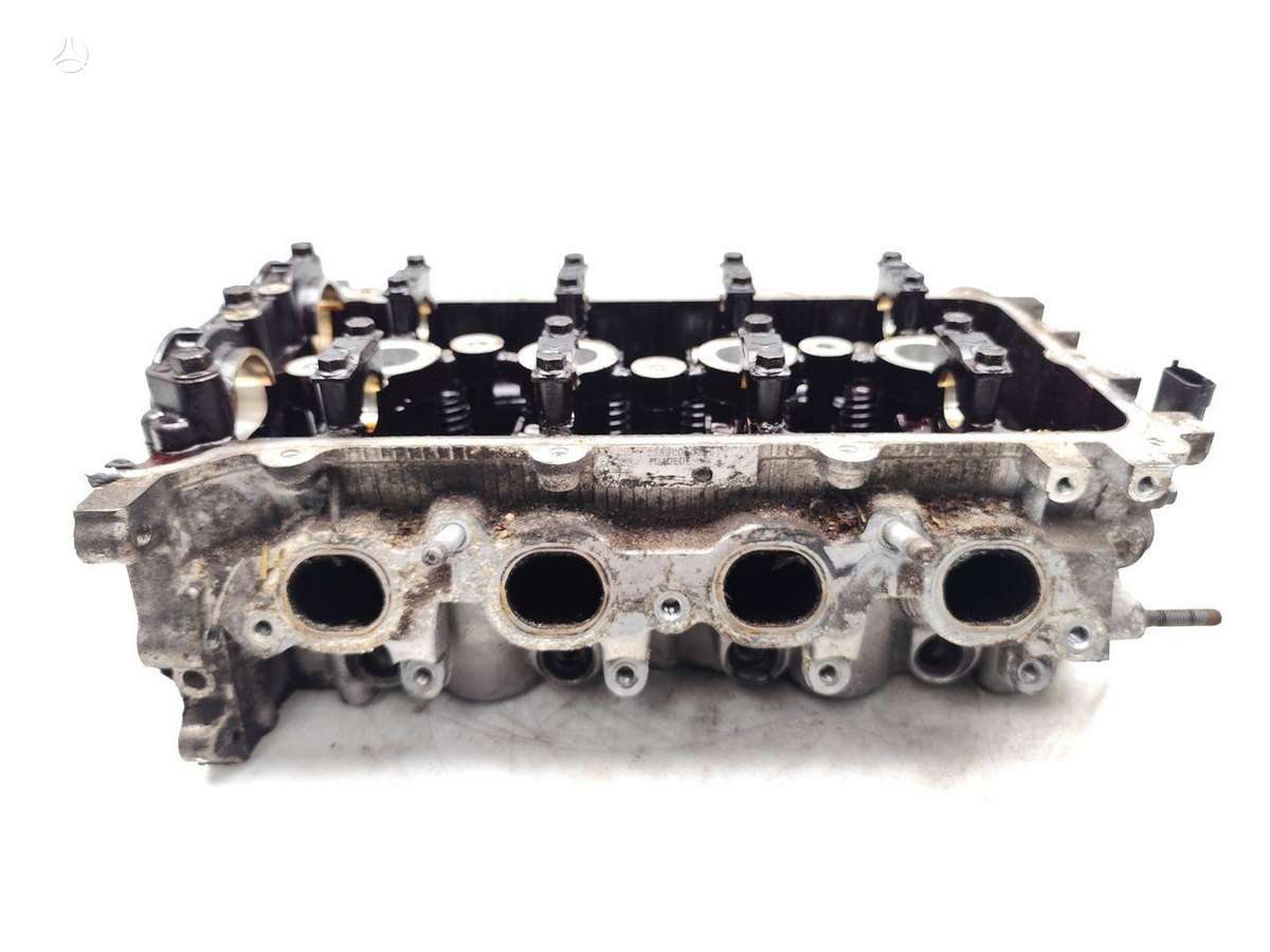 Kia Ceed cylinder head