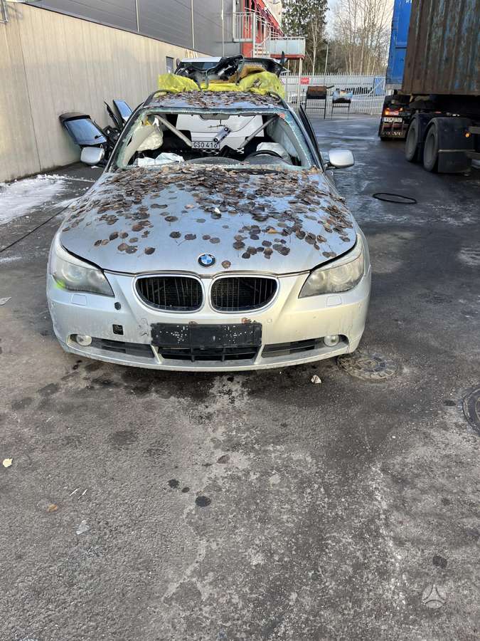 BMW 520