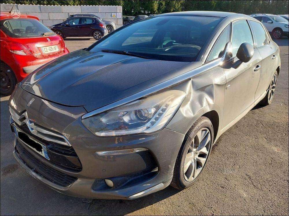 Citroen DS5 dalimis