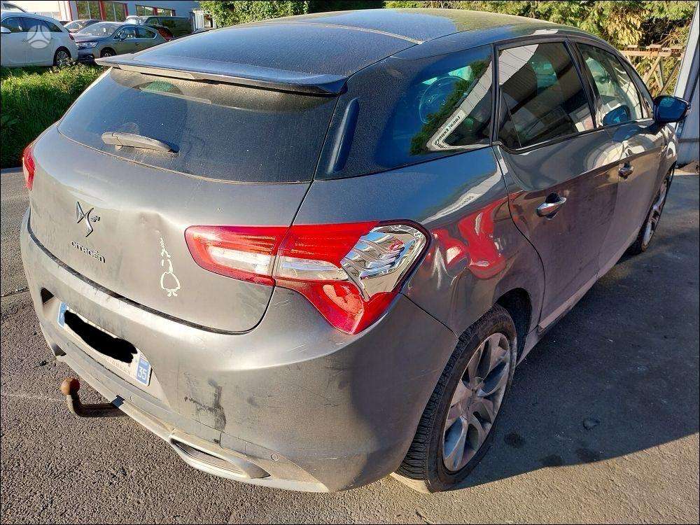 Citroen DS5 for parts