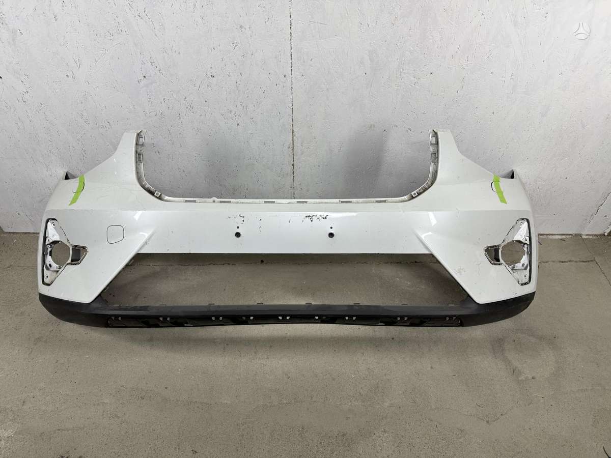 Volvo XC40 bumpers, doors, lights