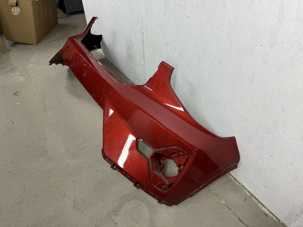 Volvo XC40 bumpers, doors, lights