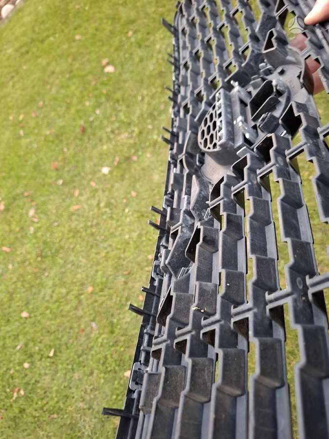 Volvo S90 fenders, front grill