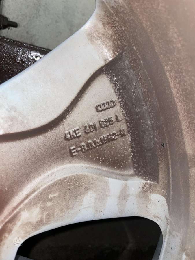 Audi, light alloy, R19