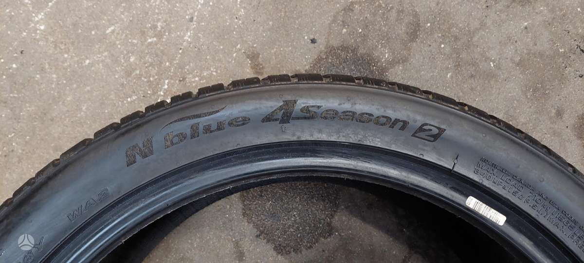 Nexen, всесезонные 235/40 R19