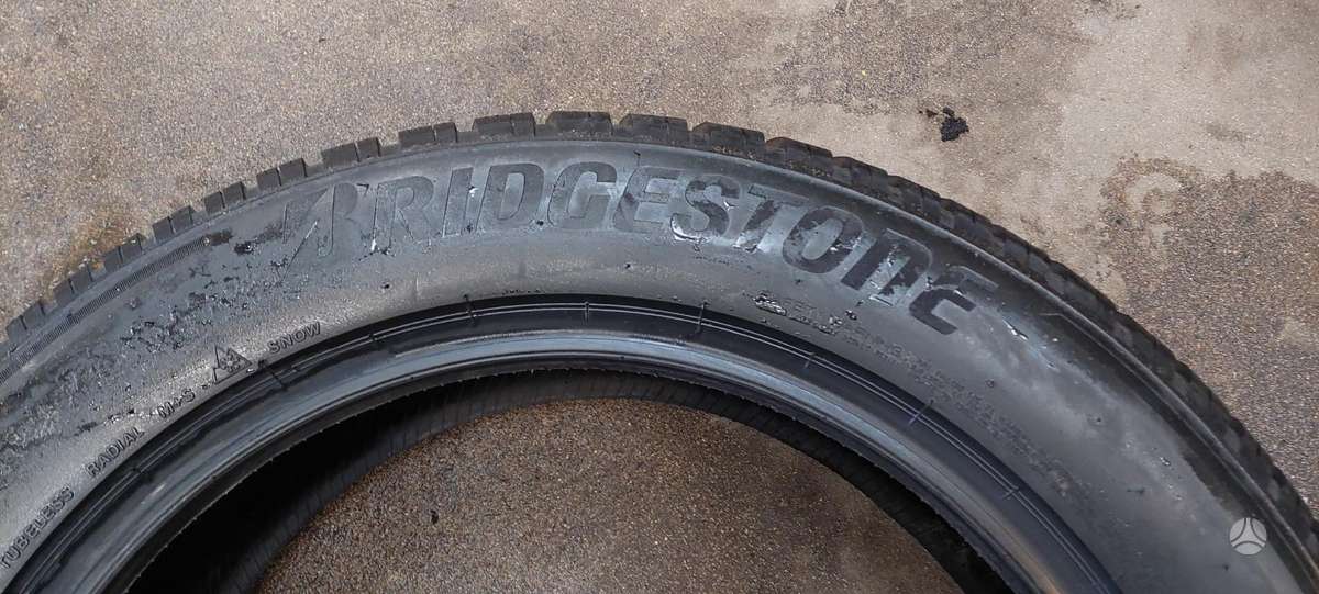 Bridgestone, winter 235/55 R19