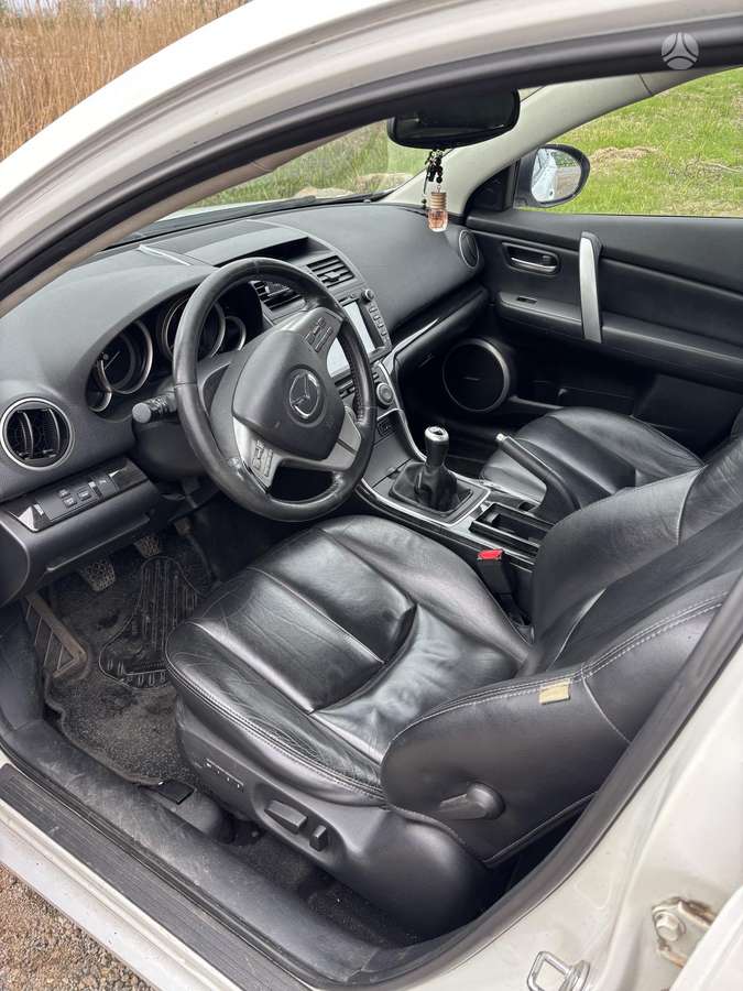 Mazda 6, 2.2 l., wagon