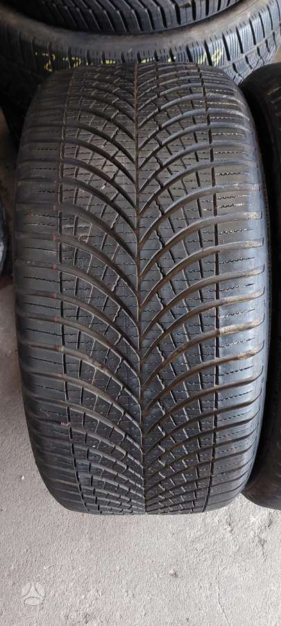 Goodyear, всесезонные 255/40 R19