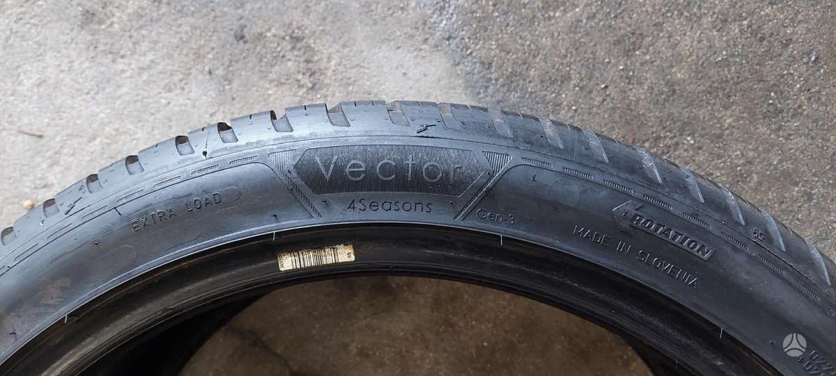 Goodyear, всесезонные 255/40 R19