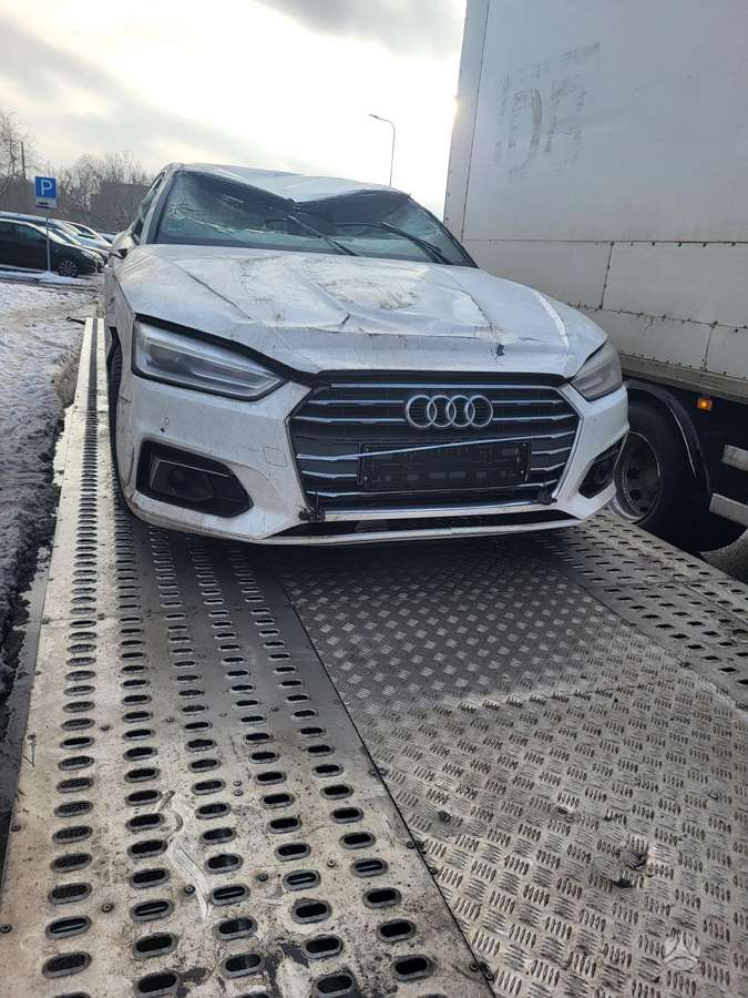 Audi A5 по частям