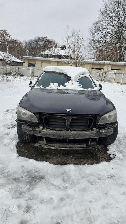 BMW 730, 3.0 l., Седан