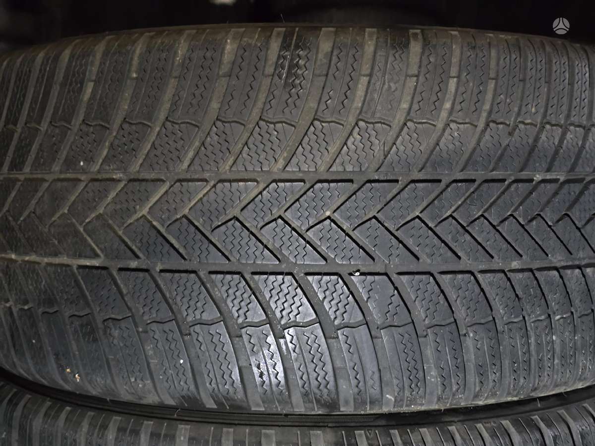 Bridgestone Blizzak lm005, žieminės 285/40 R21