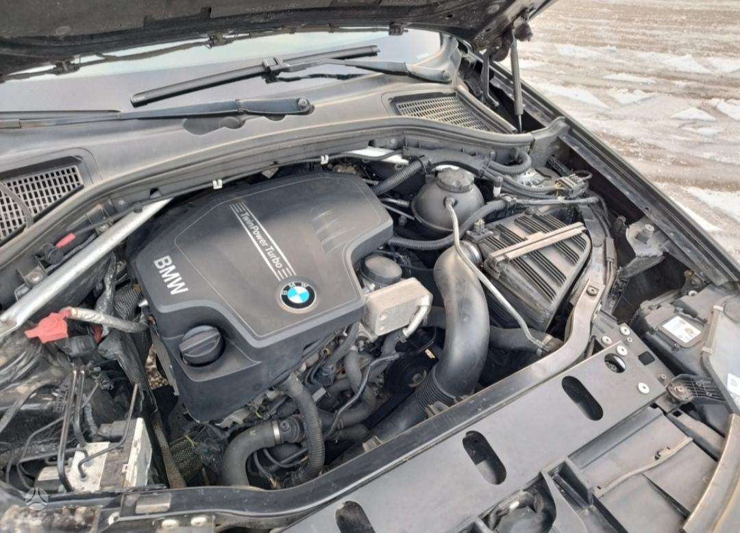 BMW X3, 2.0 l., off-road / crossover