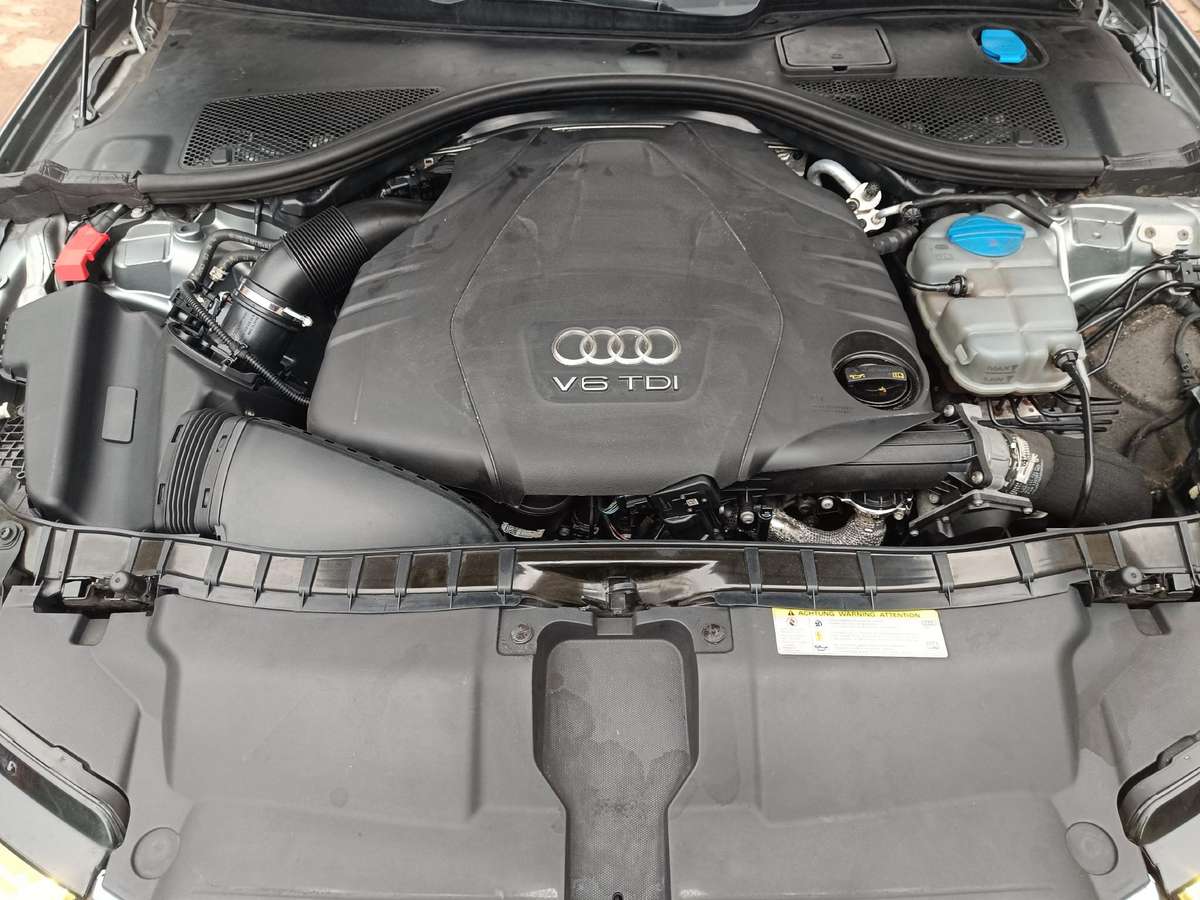 Audi A6, 3.0 l., Седан