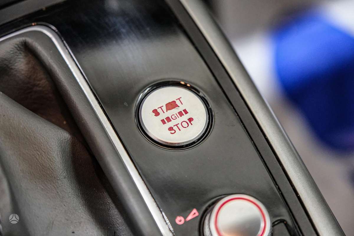 Audi A6, 3.0 l., universalas